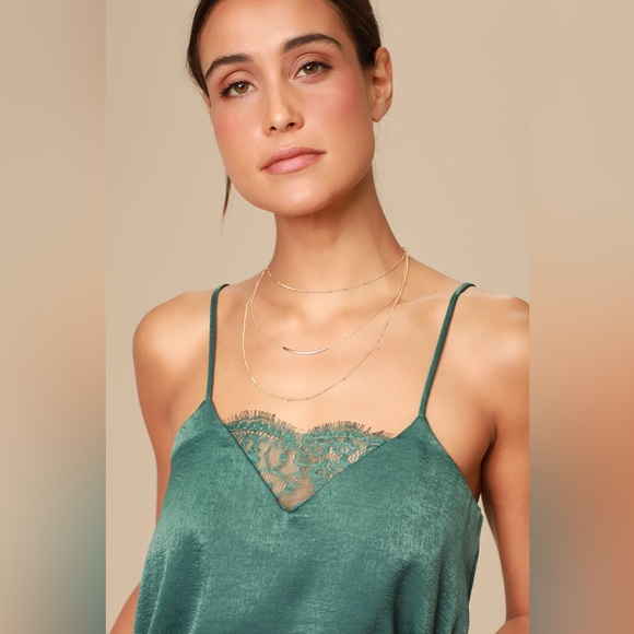 Lulu’s Ireni Forest Green Satin Cami Top NWT - Picture 7 of 11